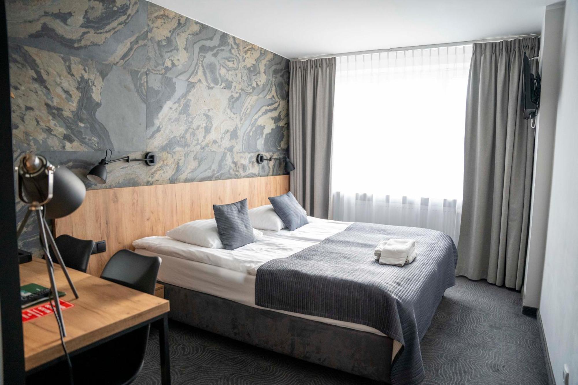 Lofft Hotel Ciechanów Δωμάτιο φωτογραφία